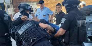 Carmona al ser detenido. (Policía)