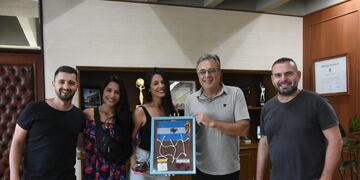 Luis Castellano recibió a Dalma y Lara Acosta