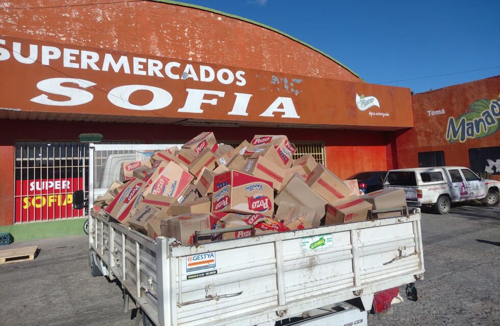 Tres Arroyos: Decomisan una gran cantidad de mercadería vencida en un supermercado
