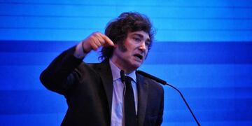 Javier Milei llega a Bahía Blanca cinco días después del devastador temporal.