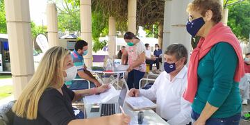 Atención de Pami y Anses en Rafaela en Acción