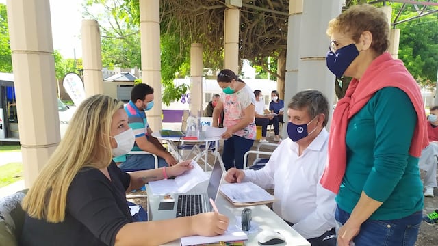 Atención de Pami y Anses en Rafaela en Acción