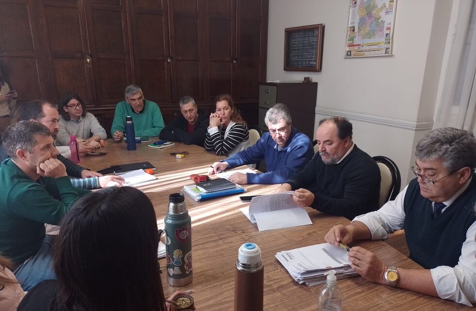 Unión por la Patria despachó por minoría la propuesta de aumento de tasas del  Ejecutivo