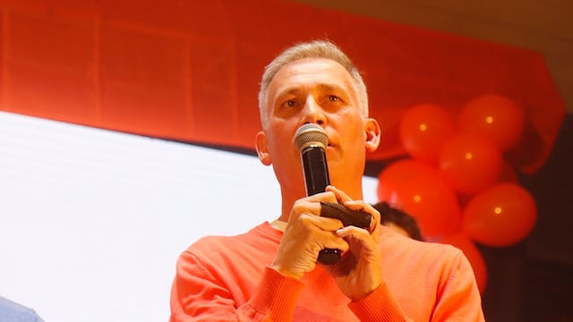 Esteban Avilés, intendente electo.