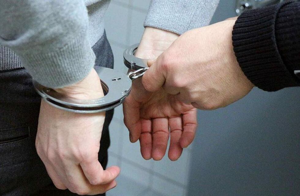 La policía detuvo a un hombre por Violencia Familiar en Arroyito