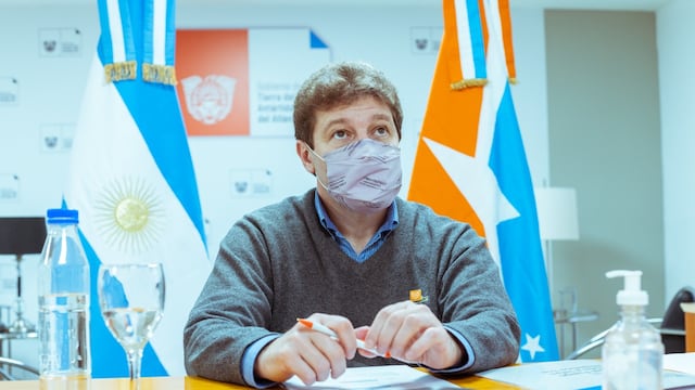 Hospital Regional Ushuaia: Melella encabezó una mesa de trabajo con equipos de salud y obras públicas