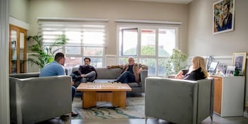 Vuoto recibió a Taiana en la intendencia municipal