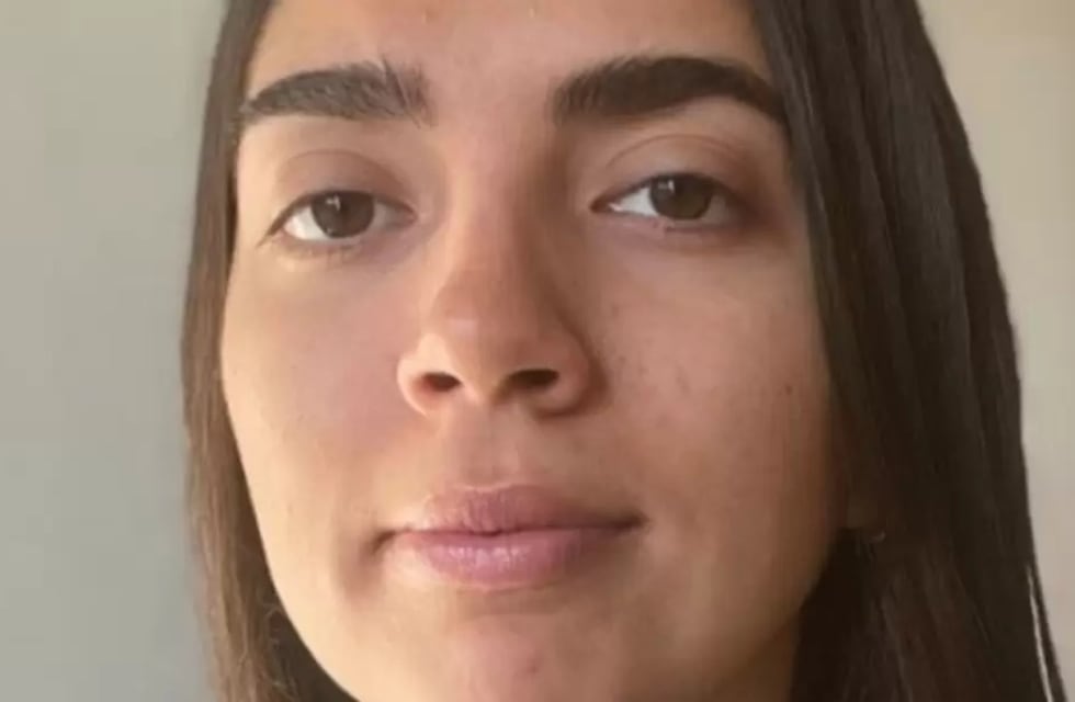 El extraño mensaje de WhatsApp que envió Mariana Lens y la versión de su madre: “Todo lo que dicen es mentira”