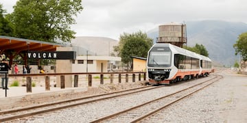 El Tren Solar de la Quebrada podría haber sido potencial blanco de un ataque, según estiman autoridades locales.