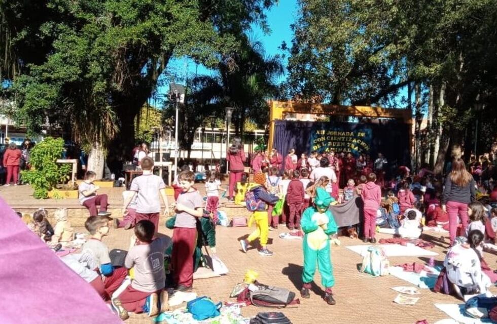 Alumnos concientizaron sobre el buen trato animal en Eldorado