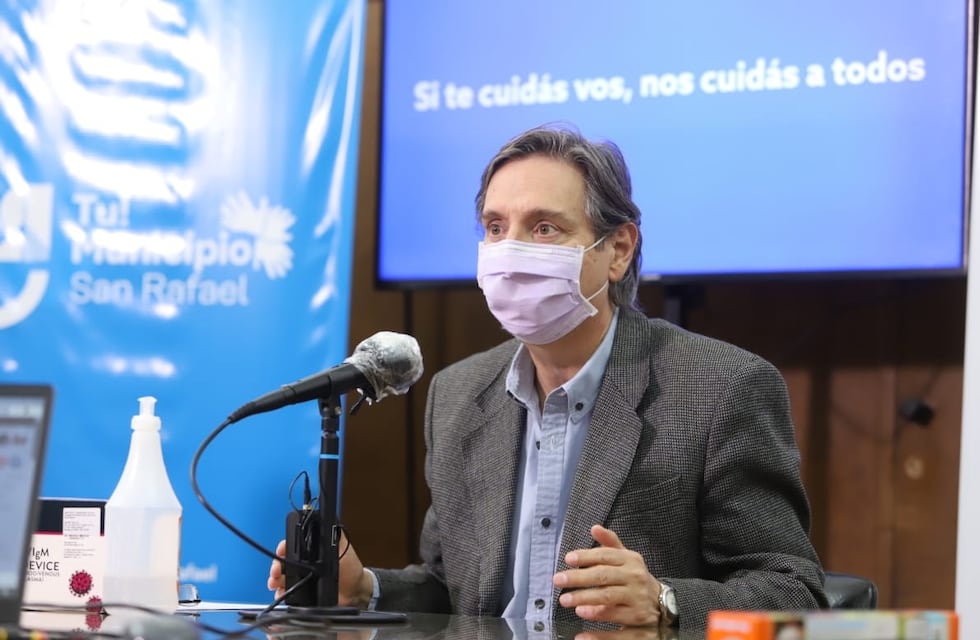 Emir Félix volvió a insistir con la suspensión de clases presenciales