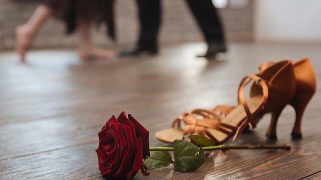 El tango es una de las danzas recomendadas para mejorar la coordinación y el equilibrio / Sanatorio Allende