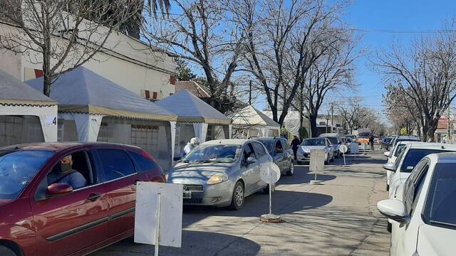 Operativo de vacunación en el Hospital de Rafaela