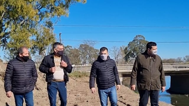 Bertellys recorrió obras en el arroyo Azul