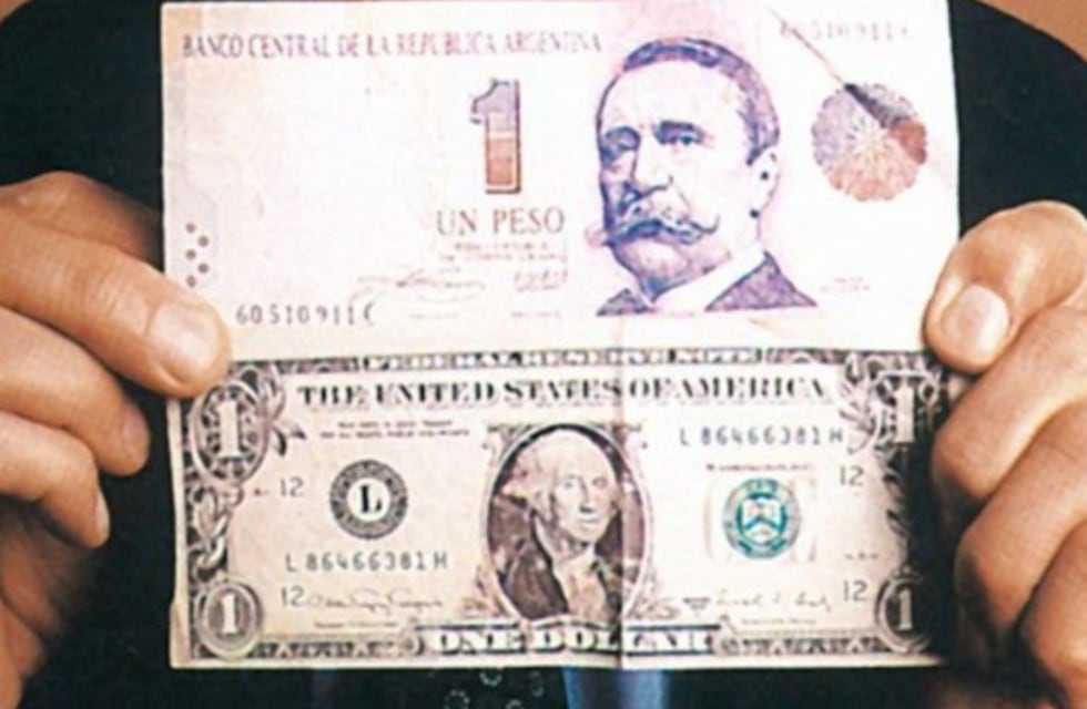 A 33 años de la Ley de Convertibilidad: ¿en qué se parece aquella época con la actualidad?