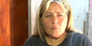 La mujer reclama que los jóvenes fueron acusados de secuestrar al delincuente de una moto, sin pruebas y aseguró que son inocentes.