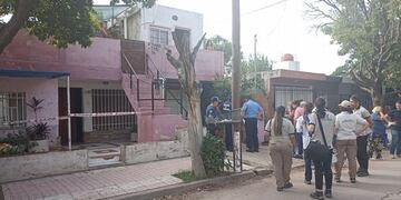 "No sé porque se le dio por abrir el freezer (a la abuela del menor) y ahí encontramos a mi hijo con espuma en la boca", relató la madre.
Foto: Cadena 3