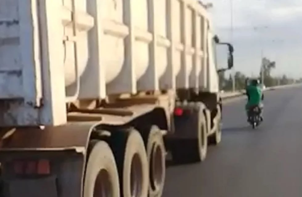 La Rioja: intentaron secuestrar un camión recolector de basura “a punta de pistola”