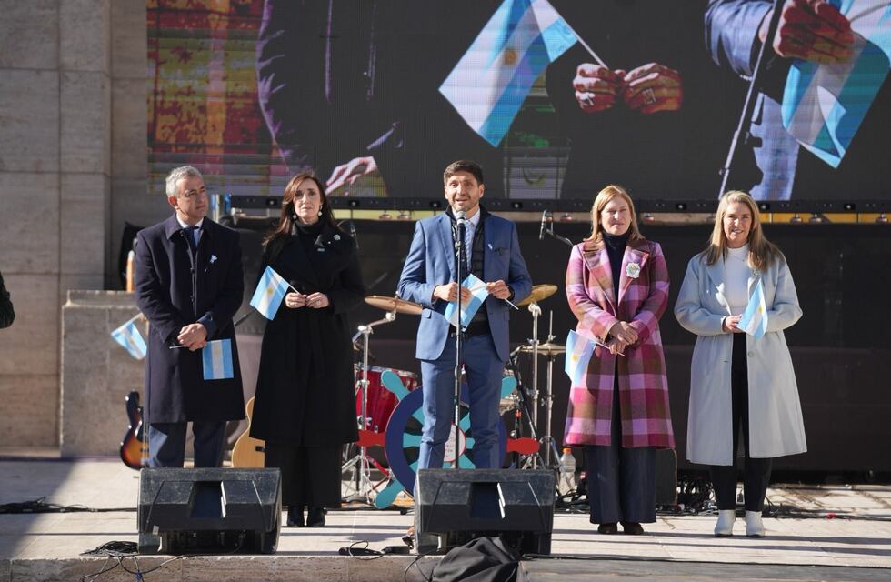 Pullaro: “Tenemos que volver a una Nación federal y que los recursos del interior vuelvan en las obras que necesitamos”
