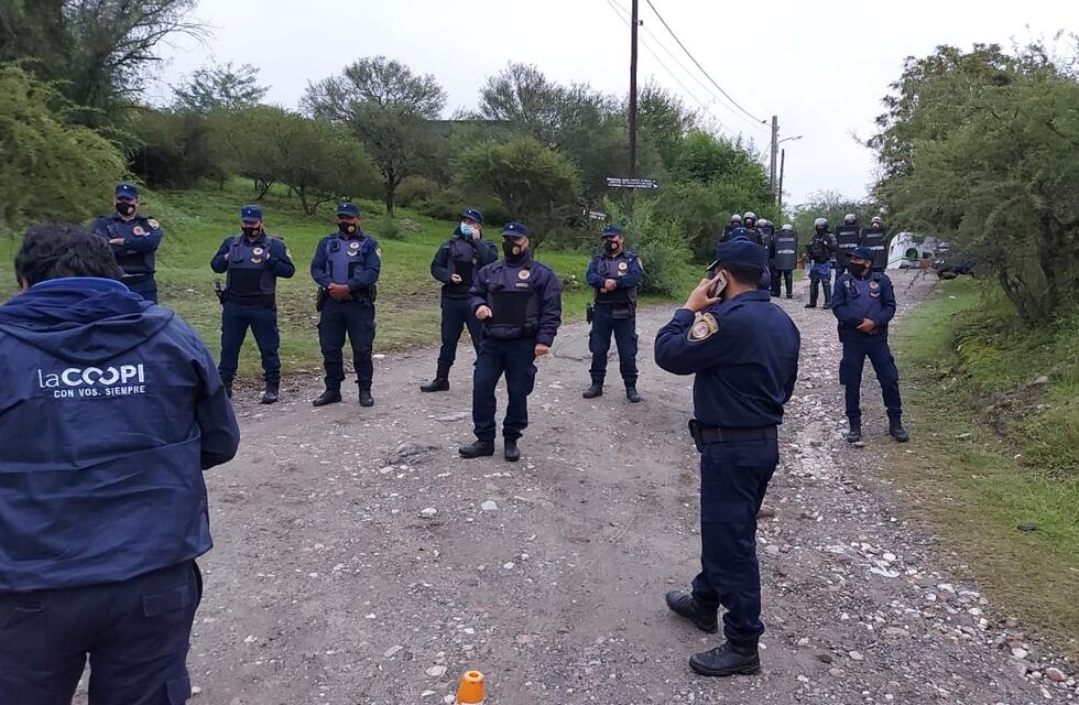 En un día clave para el traspaso del servicio del agua en Carlos Paz, las dificultades continúan