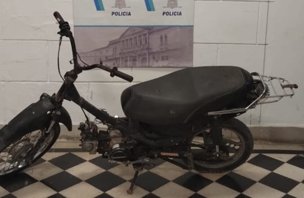 Tres Arroyos: Moto recuperada tras un allanamiento domiciliario