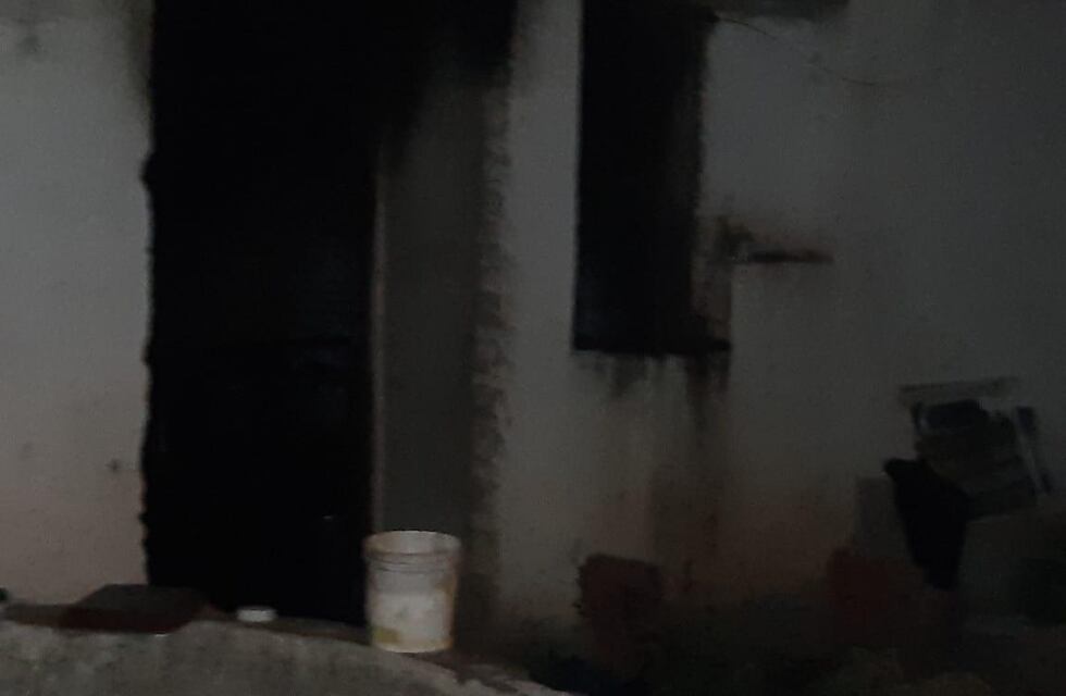 Valle de Anisacate: se les incendió la casa y perdieron todo