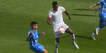 Godoy Cruz y Huracán repartieron puntos en el Gambarte. Foto: Ignacio Blanco / Los Andes.