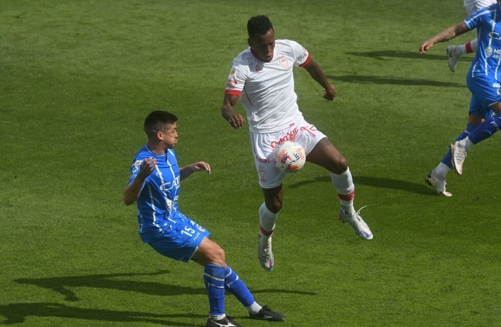 Godoy Cruz no pudo de local contra Huracán y empató 1 a 1