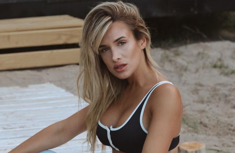 Nostalgia de verano: tres looks playeros de Cami Homs que suben la temperatura
