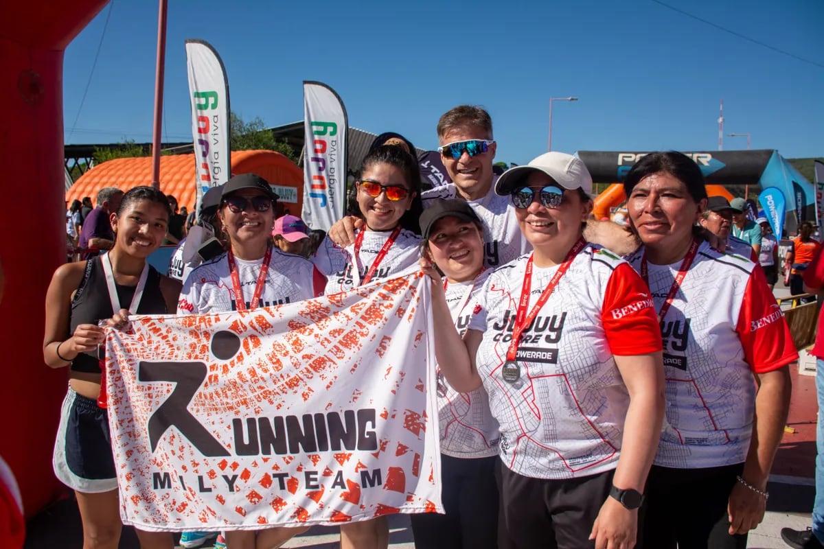 Con más de 1.200 participantes, la maratón "Jujuy Corre" se consolida en el calendario anual de la disciplina reuniendo a miles de runners de la provincial y el país.