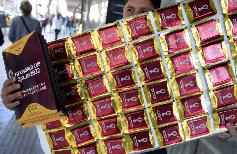 Debido a la falta de figuritas del Mundial, un platense demandó a Panini por varios millones