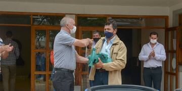 San Vicente: feriantes del municipio recibieron equipamiento, insumos y barbijos