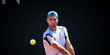 Renzo Olivo eliminó a Facundo Bagnis en Francia.