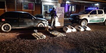 Incautaron casi 100 kilos de marihuana en Hipólito Yrigoyen.