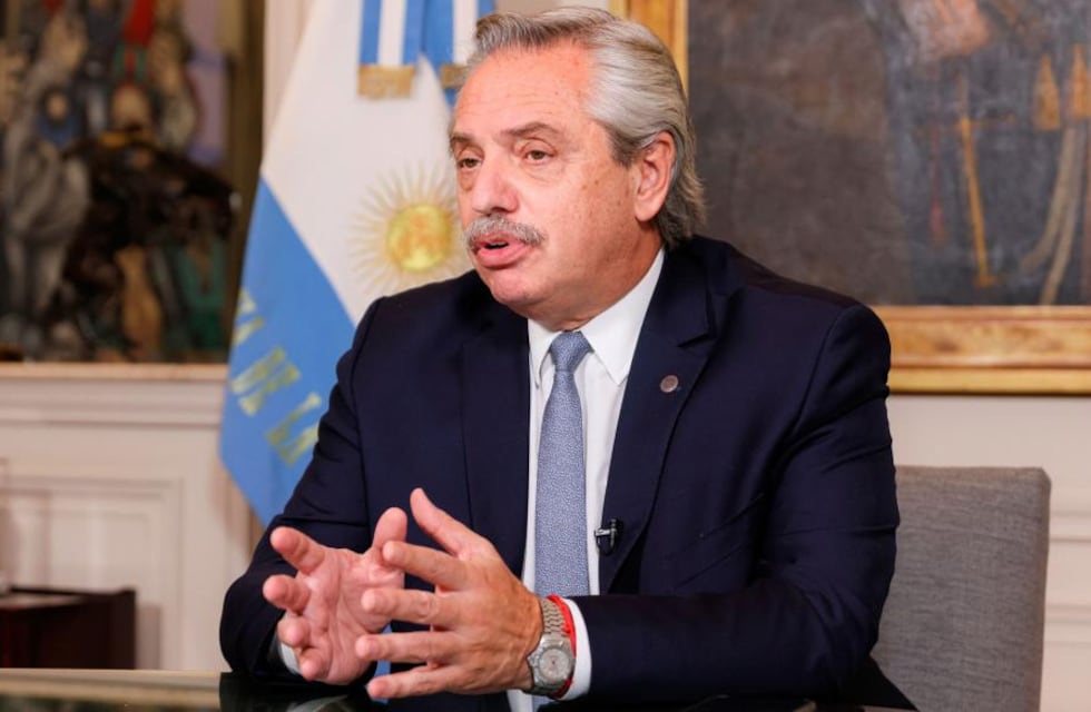 El margen de maniobra de Alberto: $800.000 millones y la mirada del Fondo