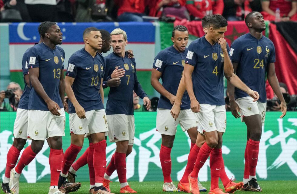Francia amenazada por el “virus del camello” antes de la final: qué jugadores están afectados y no podrían jugar
