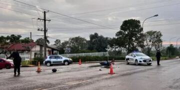 Choque en Oberá dejó como saldo a un motociclista herido.