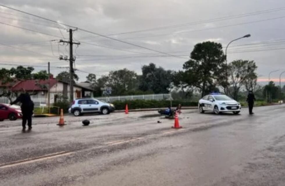 Choque en Oberá dejó como saldo a un motociclista herido