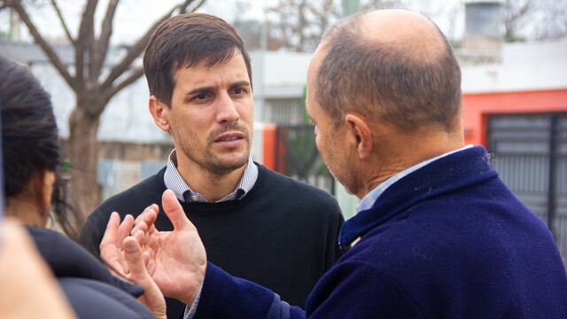 Viotti recorrió el barrio Fátima