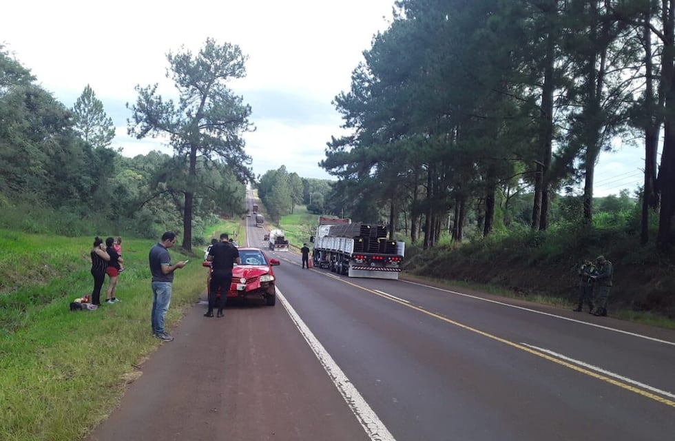 Siniestro vial en Colonia Mado: un peatón herido