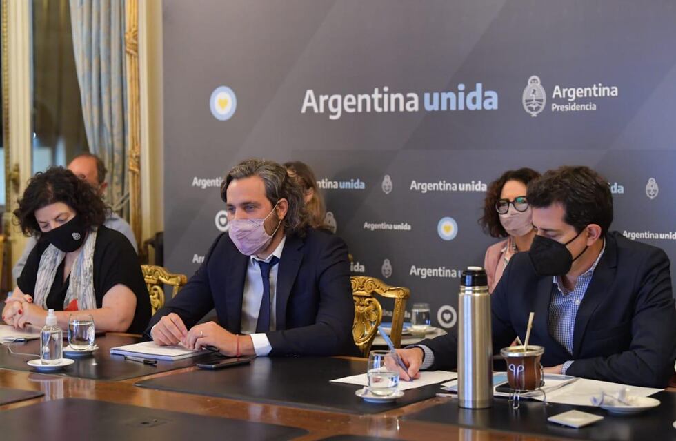 Coronavirus: el Gobierno ve desaceleración de casos, pero no suficiente para evitar el colapso del sistema sanitario
