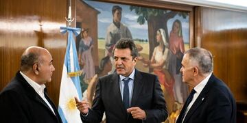 Manzur, Massa y Jaldo