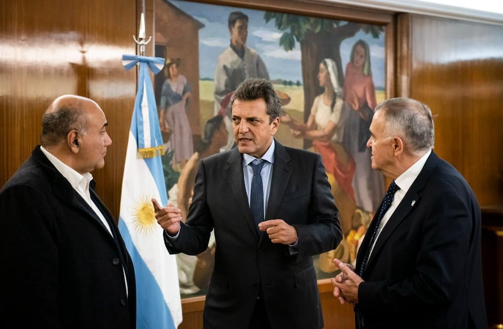 Sergio Massa tuvo su foto con Juan Manzur y completó el rompecabezas de la unidad del oficialismo