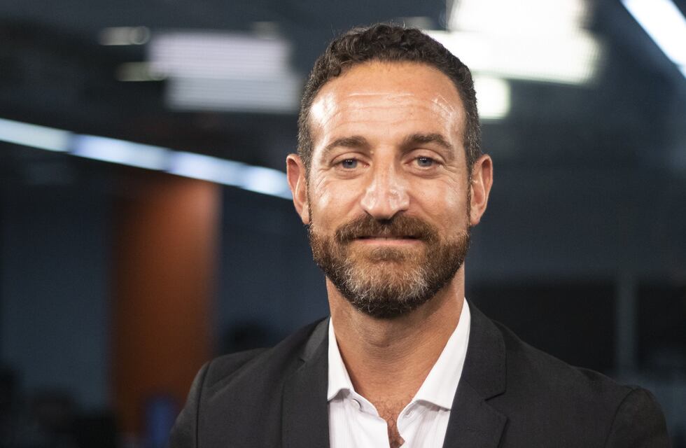 Pintaron con insultos antisemitas la cara de Roberto Sukerman en un local partidario de Rosario