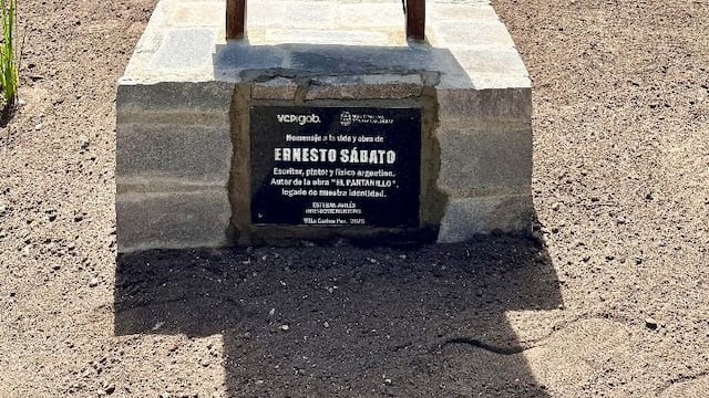 Villa Carlos Paz celebró el legado de Ernesto Sábato y los cinco años del Bosque de la Poesía