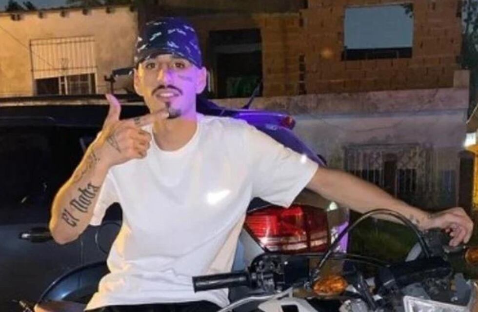 El estremecedor video de El Noba usando un casco que le regaló un fan: “Las señales de la vida”