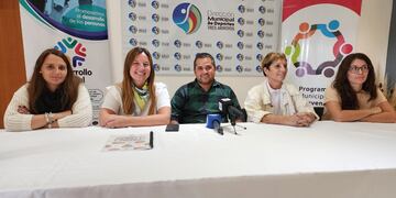 se presentó oficialmente un nuevo ciclo del Programa “Cuidados a la Cancha” en Tres Arroyos.