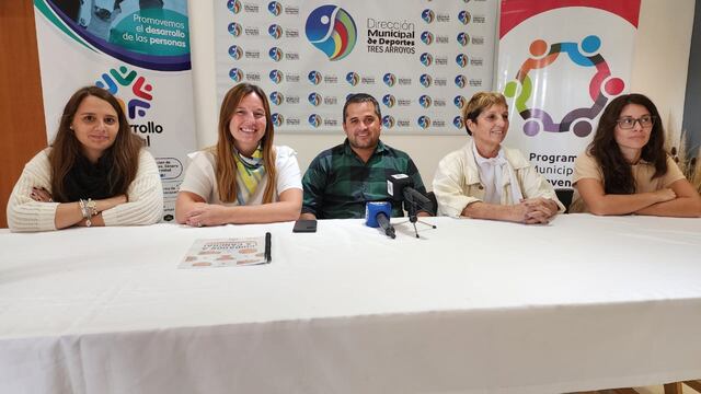 se presentó oficialmente un nuevo ciclo del Programa “Cuidados a la Cancha” en Tres Arroyos.