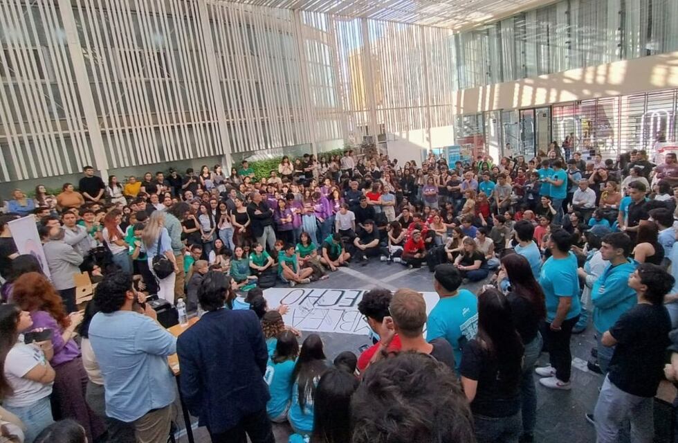 Después del veto: para el Gobierno “es delito tomar universidades”