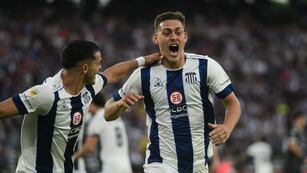 Gol de goleador. Federico Girotti puso a Talleres 1 a 0 ante Atlético Tucumán (La Voz).